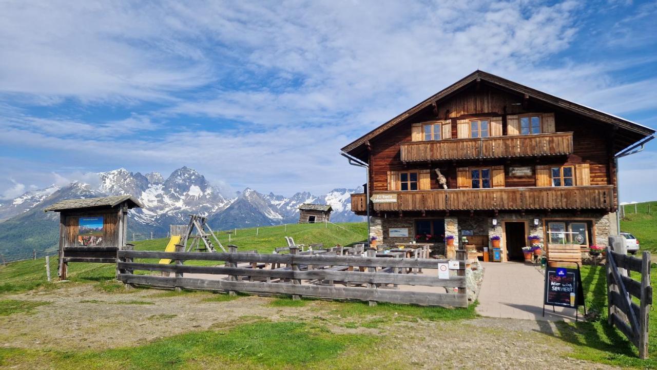 Almgasthaus Glocknerblick Hotel Grosskirchheim Exterior photo